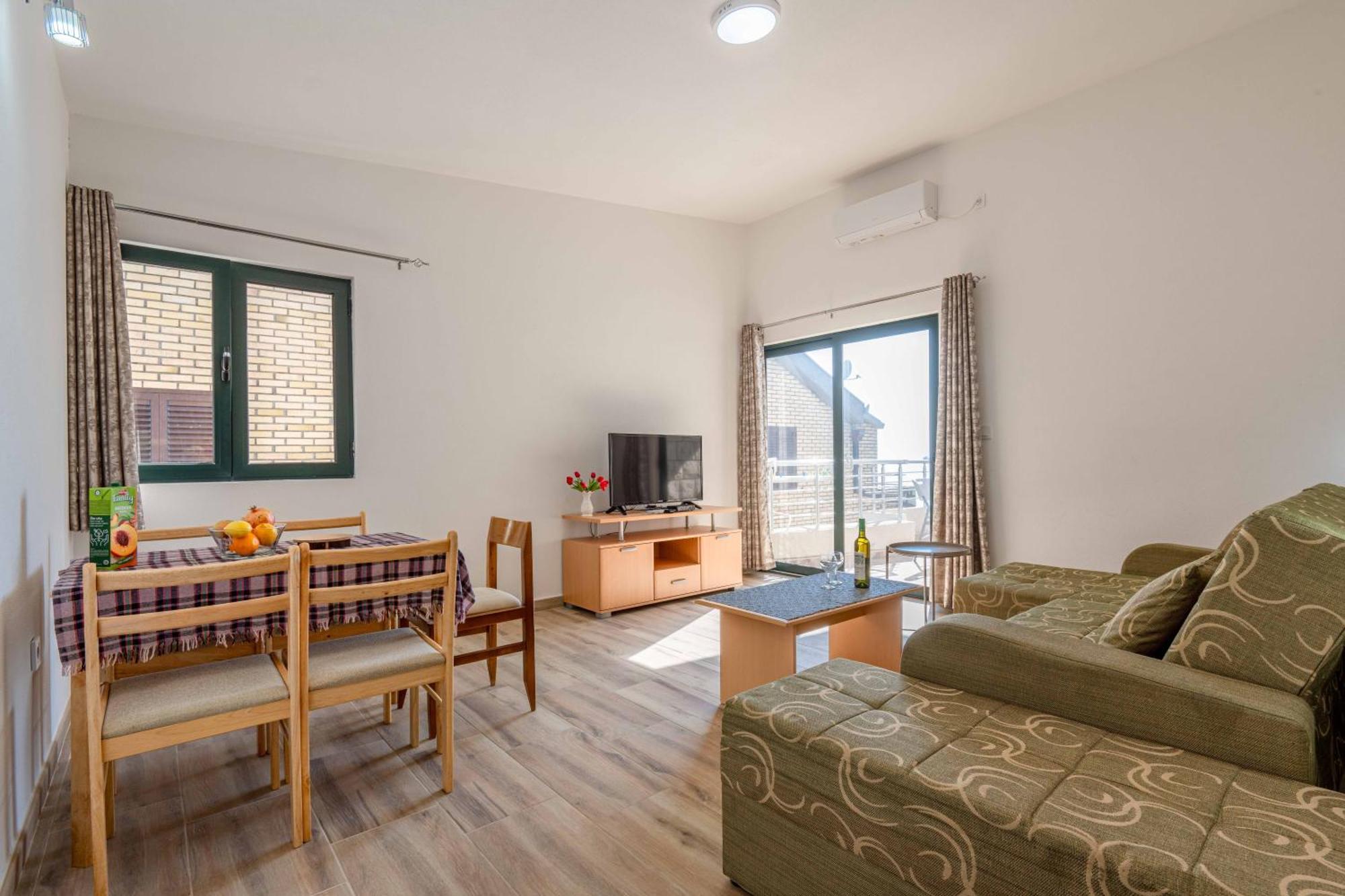 Apartmani Sonja I Branko Сутоморе Экстерьер фото